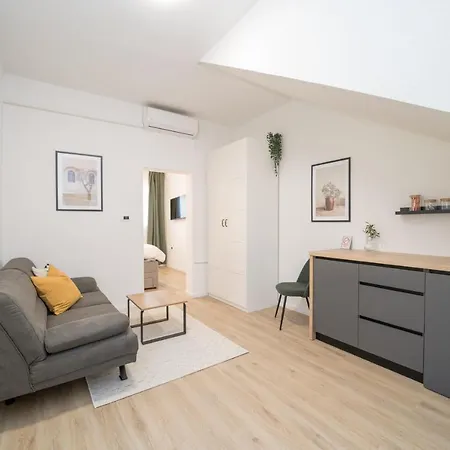 לינה וארוחת בוקר Bb Olive Seget (Umag)